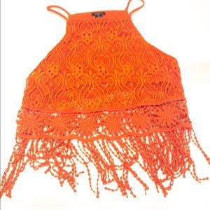 Woman’s coral crop drop